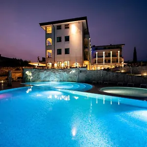 Luisa & Luxury Aparthotel