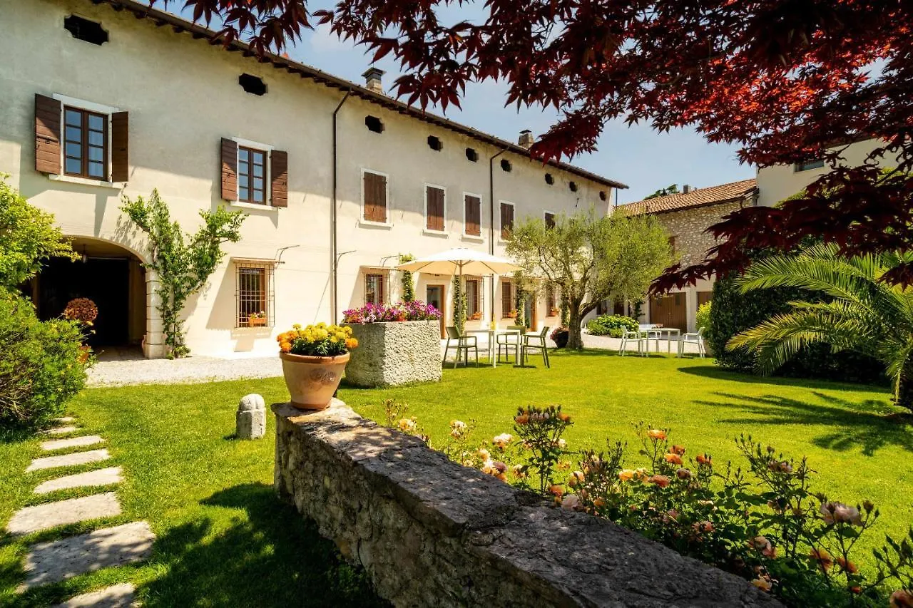 Palazzo Trevignane Appartamento La Saletta Verde San Felice del Benaco