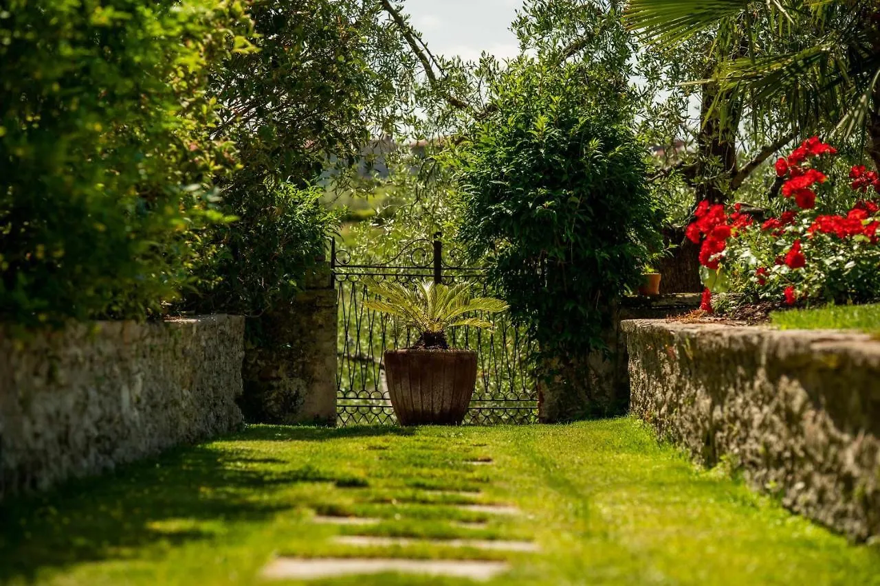 Palazzo Trevignane Appartamento La Saletta Verde San Felice del Benaco Apartment